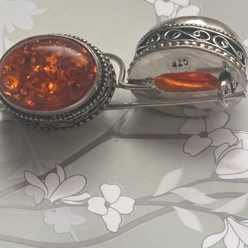 Amber sterling silver earrings - Picture 2 of 3